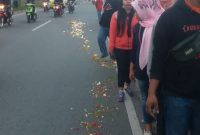 Aksi Ini mendapat Dukungan Dari Warga Yang Kebetulan Melintas Di Tempat Kejadian
