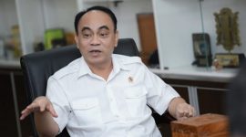 Budi Arie saat menerima kunjungan Bupati Purbalingga Dyah Hayuning Pratiwi di kantornya, Kalibata, Jakarta, Senin (03/03).