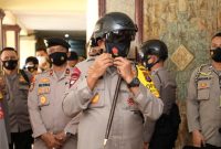 Polda Sumut gunakan helm Smart KC Weareble untuk deteksi buronan dan virus corona