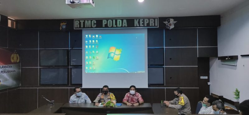 Pemaparan hasil survey terhadap pelayanan publik