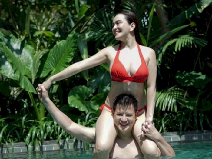 (Instagram @shandyaulia)