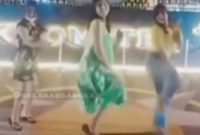 Tiga cewek palsu berjoget (ist)