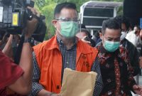 Juliari Batubara (photo/ANTARA FOTO/ Reno Esnir)