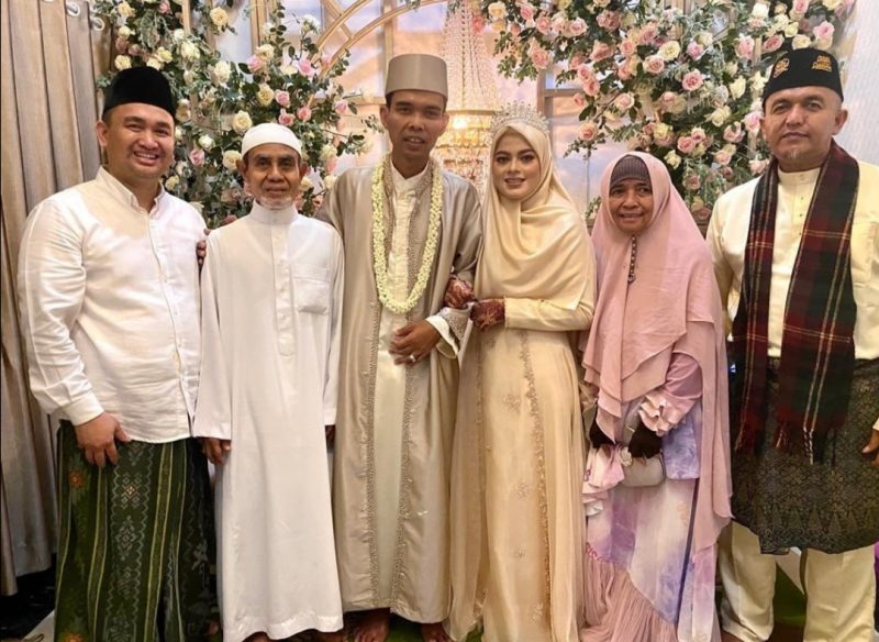 (instagram @ustadzabdulsomad_official)