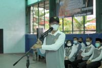 Wakil Wali Kota Batam Amsakar Achmad membuka turnamen bola voli antar PC PGRI sekota Batam / Foto: MC Batam