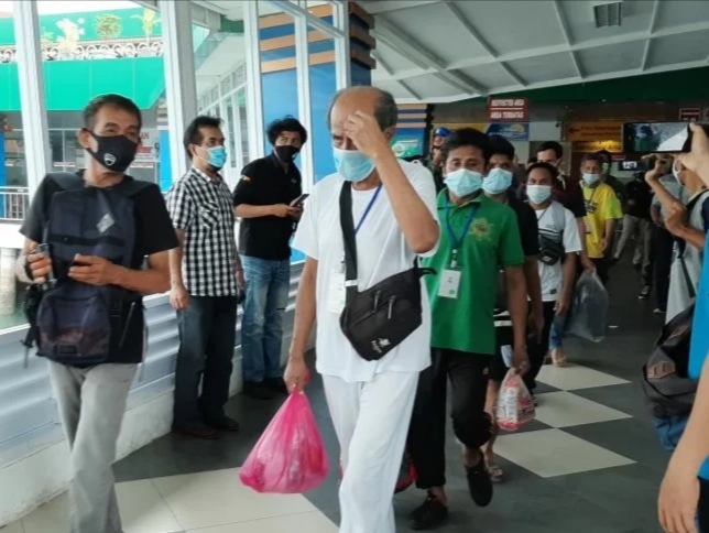 Kepri akan memperketat pengawasan PMI yang baru pulang dari Malaysia / Foto: Istimewa