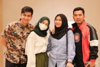 Ria Ricis dan Teuku Ryan bersama Putra Siregar beserta istri/ Foto: Instagram Putra Siregar
