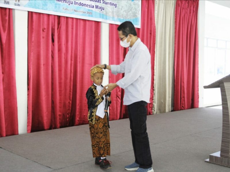 Wakil Wali Kota Batam, Amsakar Achmad membuka kegiatan seminar terkait dengan Parenting. Foto/MC Batam