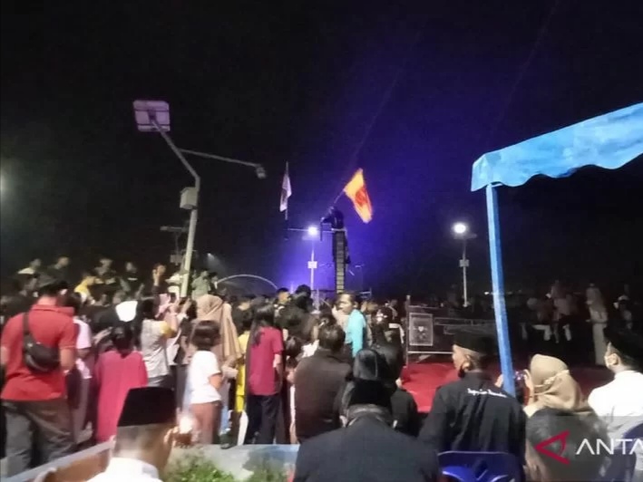 Ritual Semah Jong yang dilakukan oleh warga Kampung Bugis, Tanjungpinang. Foto: ANTARA