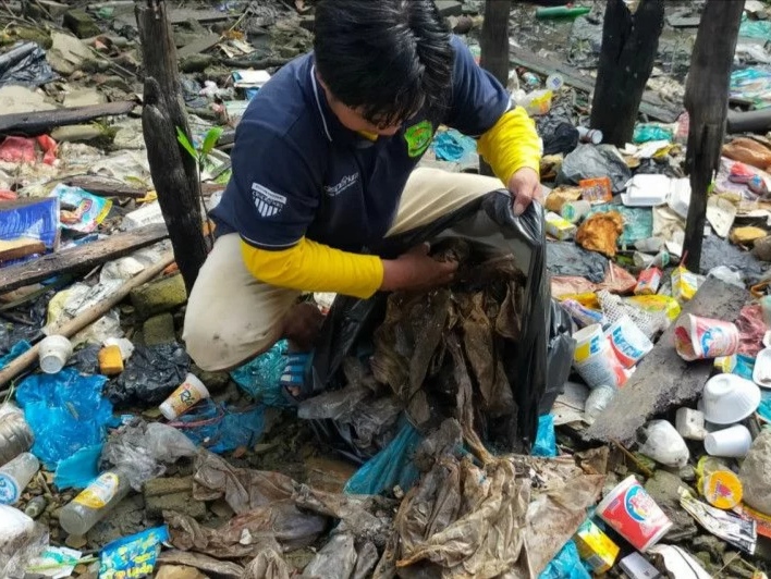 Pengamat lingkungan Kherjuli menyatakan lebih dari 30 sungai kecil di Pulau Bintan (Kota Tanjungpinang dan Kabupaten Bintan) telah berubah fungsi karena kepentingan ekonomi dan aktivitas pembangunan. Foto: ANTARA