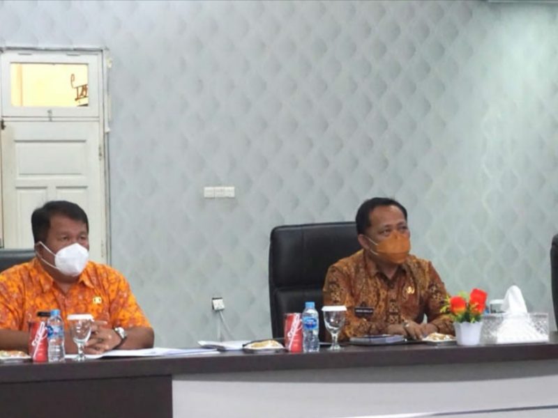 Wawako Endang Pimpin Rapat Evaluasi Program Smart City Tanjungpinang. Foto: Istimewa