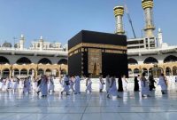 Kementerian Agama (Kemenag) berencana memberangkatkan jemaah umrah pada Januari 2022 ini. Foto: REUTERS