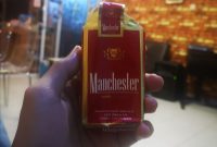 Rokok impor Manchester yang banjiri pasar Kota Batam. Foto: INIKEPRI.COM