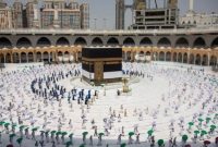 Kementerian Agama menghentikan sementara penerbangan jamaah umrah mulai 15 Januari dalam upaya mengevaluasi skema One Gate Policy (OGP) termasuk memantau perkembangan varian Omicron di Indonesia dan Arab Saudi. Foto: Istimewa