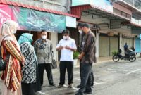 Wali Kota Tanjungpinang Rahma meninjau kawasan Kota Lama Tanjungpinang yang akan dilakukan pembenahan. Foto: Istimewa