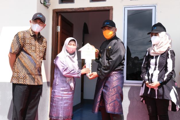 Sebanyak 18 kepala keluarga (KK) di Kelurahan Kampung Bugis, Kota Tanjungpinang, Kepulauan Riau (Kepri) mendapatkan bantuan Rumah Layak Huni (RLH). Foto: Istimewa