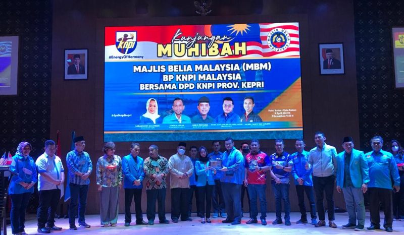 DPD KNPI Kepri menerima kunjungan muhibah Majlis Belia Malaysia dan Ketua BP KNPI Malaysia. Foto: INIKEPRI.COM