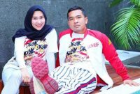 Putra Siregar dan istrinya Septia Yetri Opani. Foto: Istimewa