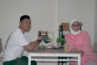 Owner Pin Pin Fresh House Cafe, Pipin Terta dan suami. Foto: INIKEPRI.COM