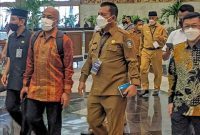 Gubernur Ansar Ikuti Arahan Presiden Jokowi Genjot Belanja Produk Lokal. Foto: Diskominfo Kepri