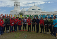 Pemuda Batak Bersatu Batam, SPN Dirgantara Batam Serta Polda Kepri Gelar Goro dan Penanaman Pohon. Foto: Istimewa