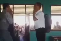Murid tampar guru. Foto: Tangkapan layar