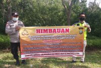 Personil Polsek Kawasan Bandara Hang Nadim Melaksanakan Kegiatan Patroli di seputaran Hutan Bandara.  Foto: Dok. Polsek Kawasan Bandara Hang Nadim Batam