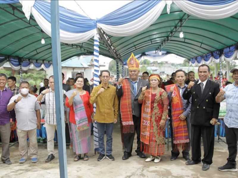 Wakil Wali Kota Amsakar Achmad Hadiri Ulang Tahun Keluarga Pomparan Sirajoloan Boru Ibebere Sektor Dapur 12. Foto: MC Batam