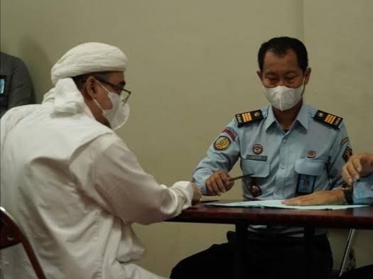 Habib Rizieq Shihab bebas. Foto: Istimewa