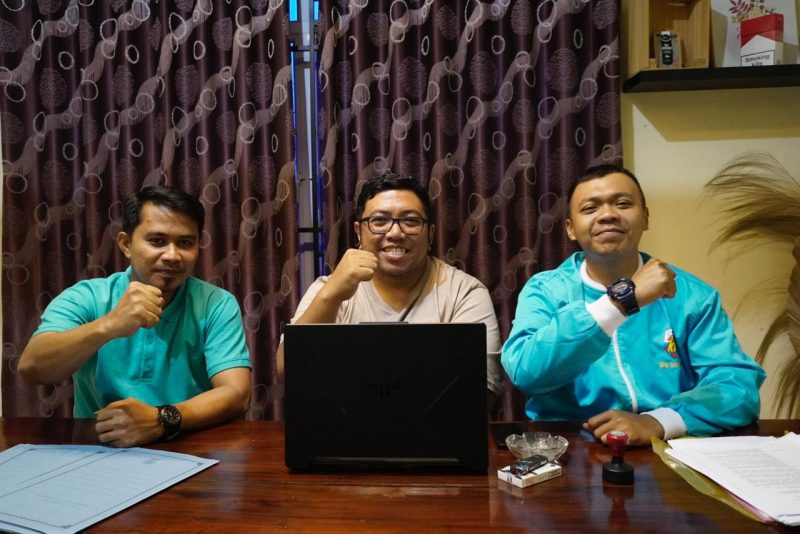 Sapta Priyono (SC), Taufik Anugrah Putra (SC), Abu Rafi (OC). Foto: INIKEPRI.COM