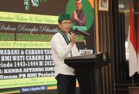 Wakil Wali Kota Batam Amsakar Achmad saat Pelantikan & Silaturahmi HMI Cabang Batam Madani & HMI Cabang Tanjung Pinang serta Kohati MPO Cabang Batam Madani di Ruang Engku Hamidah, Kantor Wali Kota Batam, Kamis (4/8/2022). Foto: MC Batam 