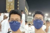 Wanita berpura-pura jadi pria saat umroh. Foto: Istimewa 