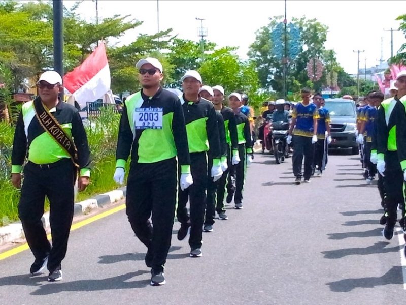 2.684 Peserta Meriahkan Gerak Jalan Proklamasi 17 Kilometer di Tanjungpinang. Foto: Istimewa 