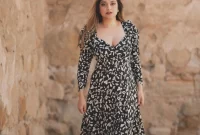 Sarah Azhari. Foto: Instagram @sazarita