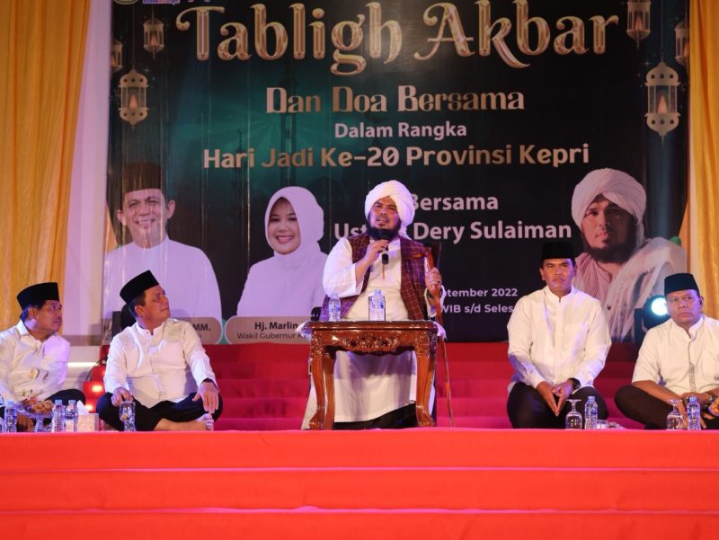 Tabligh Akbar dan Doa Bersama Sempena Hari Jadi Ke-20 Provinsi Kepulauan Riau di Gedung Daerah Tanjungpinang. Foto: Diskominfo Kepri 