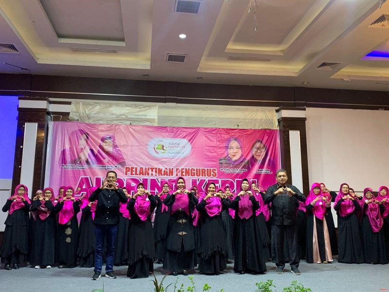 Pelantikan Aliansi Perempuan Peduli Indonesia (ALPPIND) Provinsi Kepulauan Riau periode 2022-2027. Foto: INIKEPRI.COM 