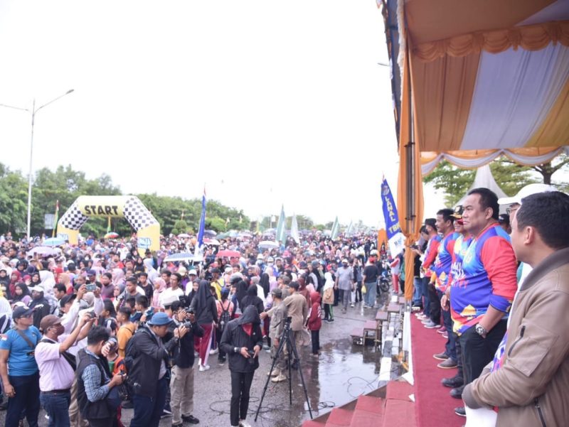 Rahmat Gobel di Karimun. Foto: INIKEPRI.COM 