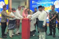 Aplikasi Sistem Informasi Kearsipan Dinamis Terintegrasi (SRIKANDI) menjadi “Kado Istimewa” di Hari Jadi ke-21 Kota Otonom Tanjungpinang. Sebab, pada hari itu aplikasi SRIKANDI resmi diluncurkan oleh Wali Kota Tanjungpinang. Foto: Istimewa 