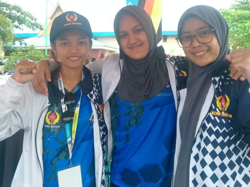 Atlet panjat tebing kontingen Batam. Foto:INIKEPRI.COM 