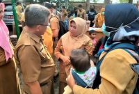 Sebanyak 416 anak berstatus stunting yang ada di Kota Tanjungpinang menerima bantuan sembako dari Wali Kota Tanjungpinang, Rahma. Foto: Kominfo Tanjungpinang 