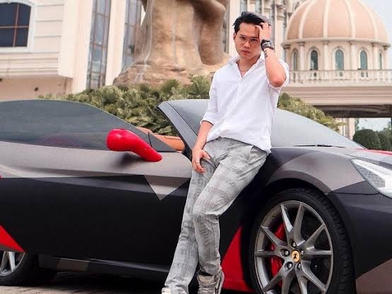 Indra Kesuma alias Indra Kenz. Foto: Instagram/@indrakenz