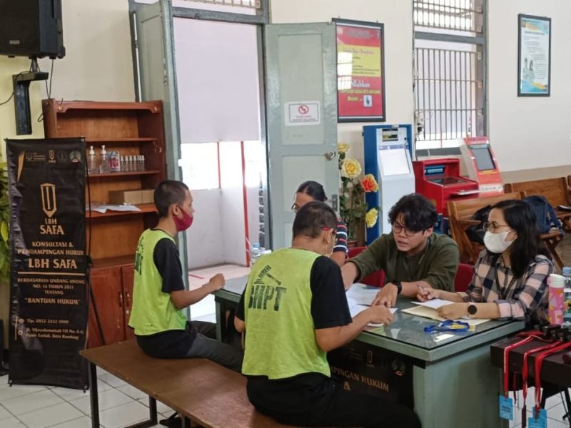 LBH SAFA Kembali Menyelenggarakan Penyuluhan dan Konsultasi Hukum Gratis Bagi Tahanan di Rutan Kelas 1 Bandung. Foto: Dok. LBH SAFA