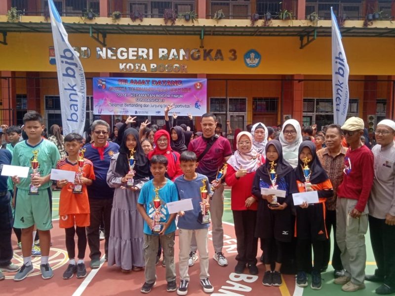 Turnamen bola voly mini SDN Bangka 3 yang digelar sejak tanggal 12-23 Desember 2022 dan diikuti sebanyak 16 Team putra dan putri SDN se-Kecamatan Bogor Timur. Foto: INIKEPRI.COM 