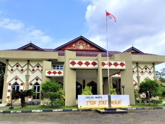 Gedung Wanita Tun Fatimah Tanjungpinang. Foto: Kominfo Tanjungpinang 