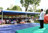 Gubernur Kepulauan Riau H. Ansar Ahmad saat kunjungan kerja ke Kabupaten Lingga. Foto: Diskominfo Kepri 