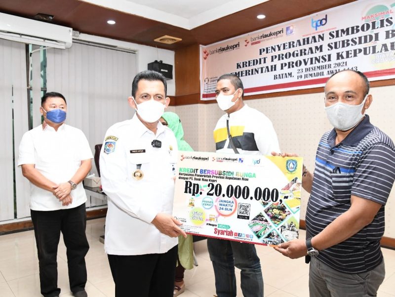 Gubernur Kepri H. Ansar Ahmad terus berkomitmen dalam upaya penguatan dan pemberdayaan Usaha Mikro Kecil Menengah (UMKM) yang ada sebagai salah satu pilar pembangunan daerah. Foto: Diskominfo Kepri 