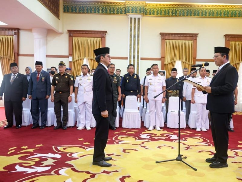 Pengukuhan Mardiyanto Arif Rakhmadi sebagai Kepala Perwakilan Badan Pengawasan Keuangan dan Pembangunan (BPKP) Provinsi Kepri. Foto: Diskominfo Kepri 