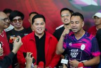 Erick Thohir mengembalikan berkas pendaftaran sebagai calon Ketua Umum Persatuan Sepak bola Seluruh Indonesia (PSSI). Foto: Istimewa 