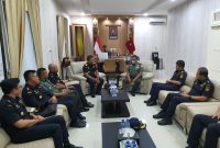 Pada hari ini, Kamis, 19 Januari 2023 telah dilakukan kunjungan Bea Cukai, dalam hal ini Kanwil Khusus Kepri dan KPU BC Batam ke Markas Besar KOREM 033/WIRA PRATAMA di Tanjung Pinang. Foto: Humas BC Batam 