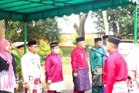 Wakil Wali Kota Tanjungpinang Endang Abdullah, ketika pimpin apel pagi perdana 2023, di halaman kantor Kecamatan Tanjungpinang Timur, Kota Tanjungpinang, Kepri, Senin (2/1/2023). Foto: Kominfo Tanjungpinang